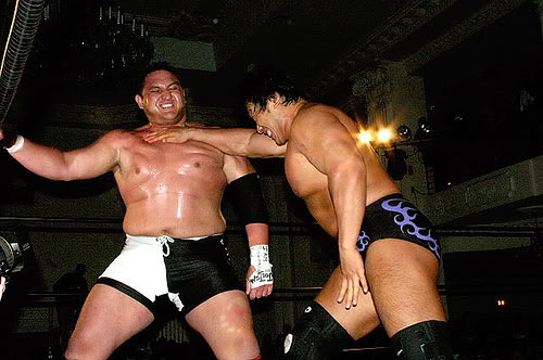 Samoa Joe vs. Kenta Kobashi